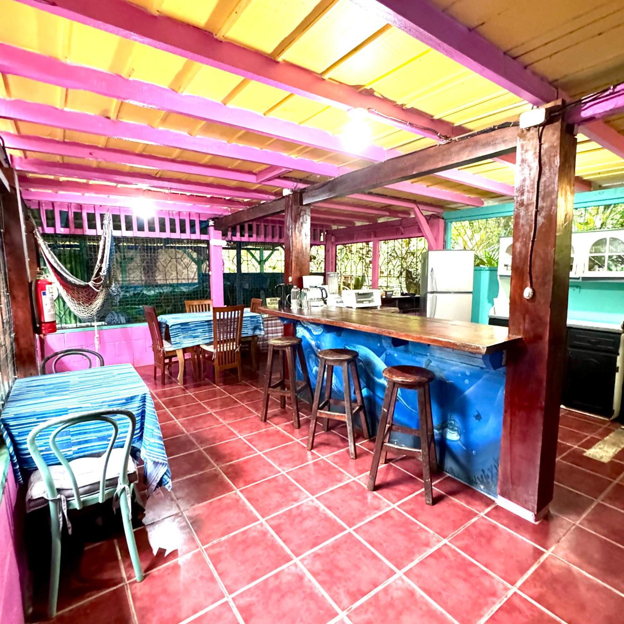 Hidden Jungle Beach House Puerto Viejo de Talamanca Exteriör bild